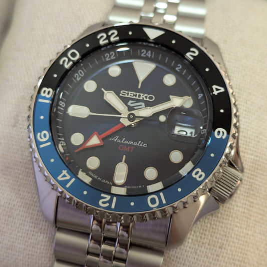 Seiko 5 Sports GMT SSK003